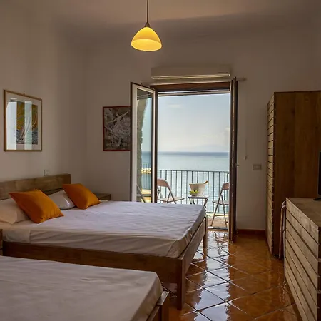 Casa vacanze Levante - Direct Sea Access - Full Sea View - Amalfi Coast