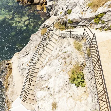 Levante - Direct Sea Access - Full Sea View - Amalfi Coast Cetara