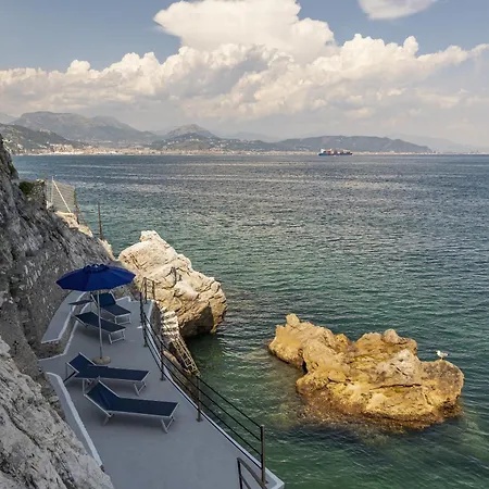 Holiday home Levante - Direct Sea Access - Full Sea View - Amalfi Coast Cetara